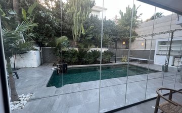 Property slide 4