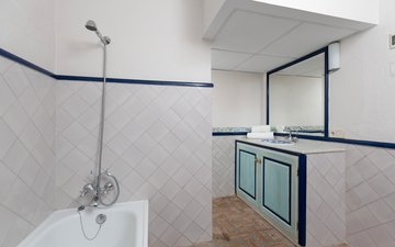 Property slide 20