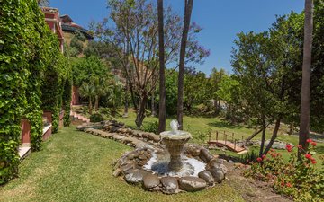 Property slide 43