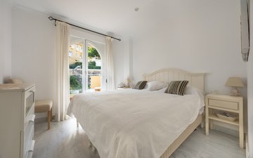 Property slide 15