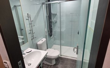Property slide 20
