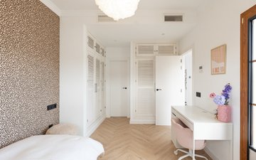 Property slide 16