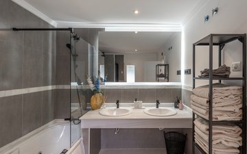 Property slide 24