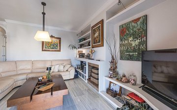 Property slide 17