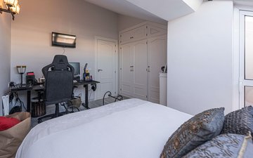 Property slide 24