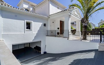 Property slide 20