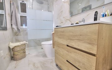 Property slide 14