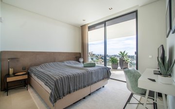 Property slide 58