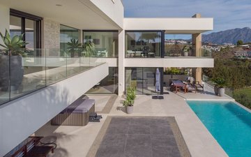 Property slide 71