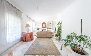 Property slide 19