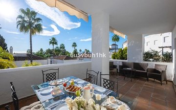 Property slide 10