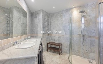 Property slide 32