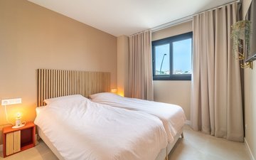 Property slide 18