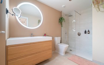 Property slide 20