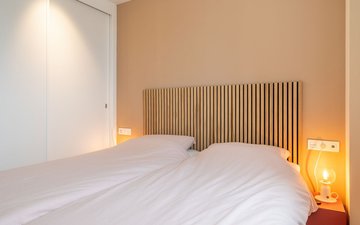 Property slide 25