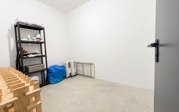 Property slide 28
