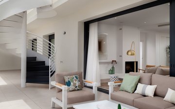 Property slide 21