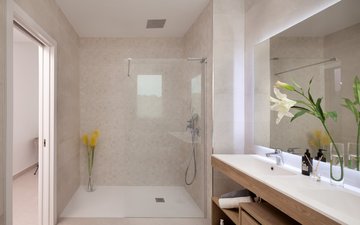 Property slide 22