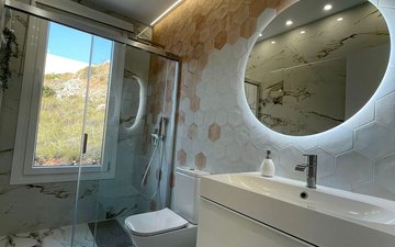 Property slide 19