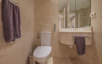 Property slide 15