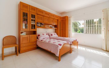 Property slide 17