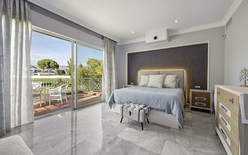 Property slide 20