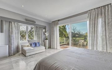 Property slide 22