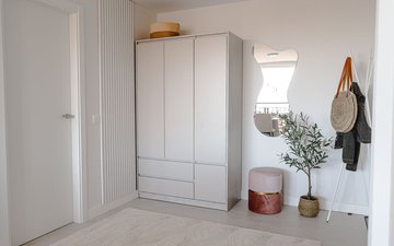 Property slide 21