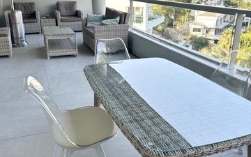 Property slide 21