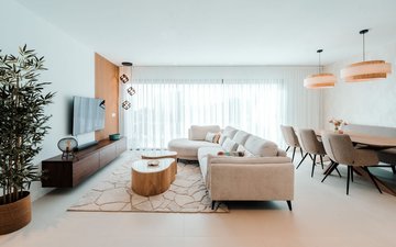 Property slide 7