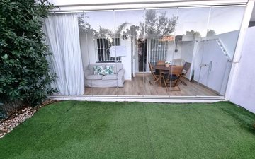 Property slide 4