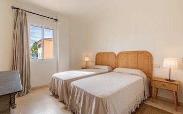 Property slide 15