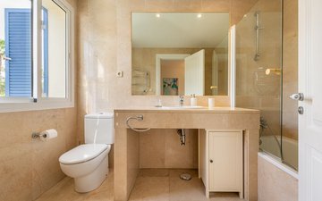 Property slide 16