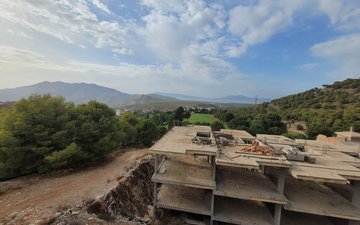 Property slide 22