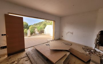 Property slide 33