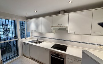 Property slide 10