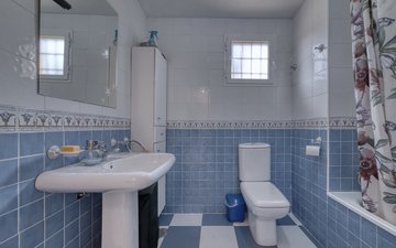 Property slide 11