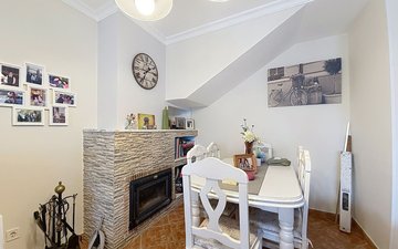 Property slide 14