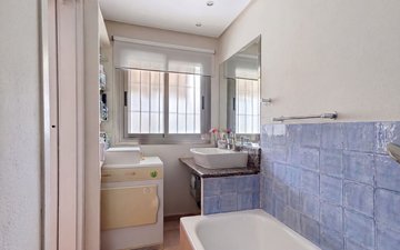Property slide 35