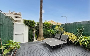 Property slide 52