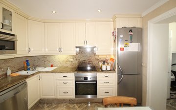 Property slide 19