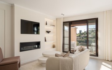 Property slide 24