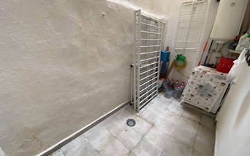 Property slide 14