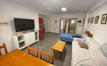 Property slide 6