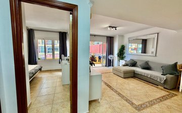 Property slide 10