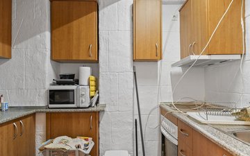 Property slide 16