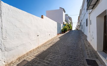 Property slide 9