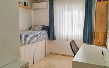 Property slide 16