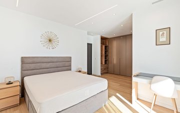 Property slide 19