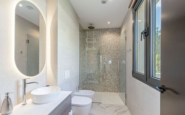 Property slide 20